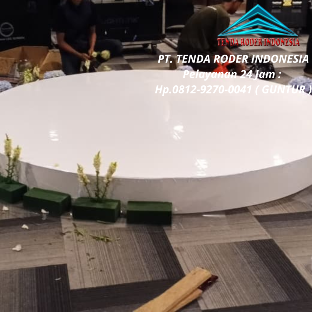 Sewa Panggung bulat fin melaminto putih dan Tenda Roder Bekasi