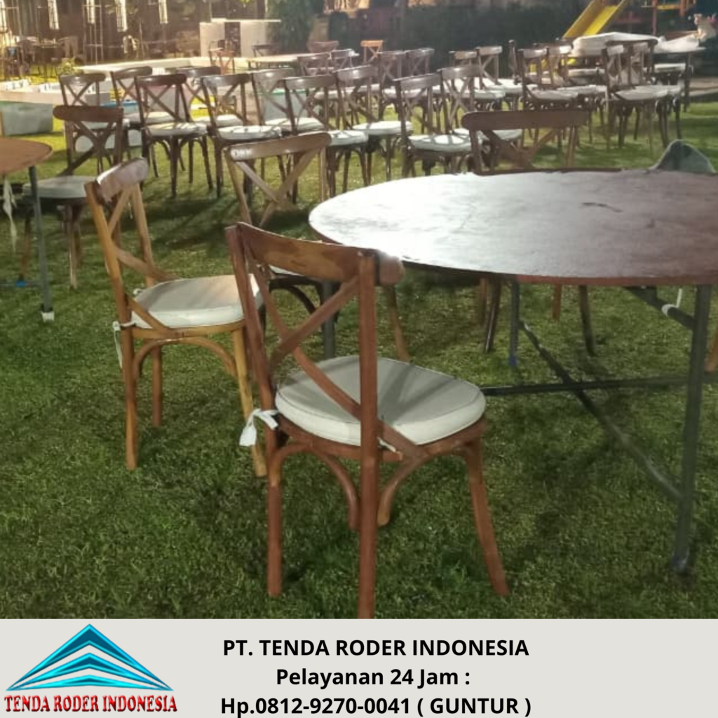 Disewakan Kursi Tiffany Kayu Elegan Dan Tenda Roder area BSD