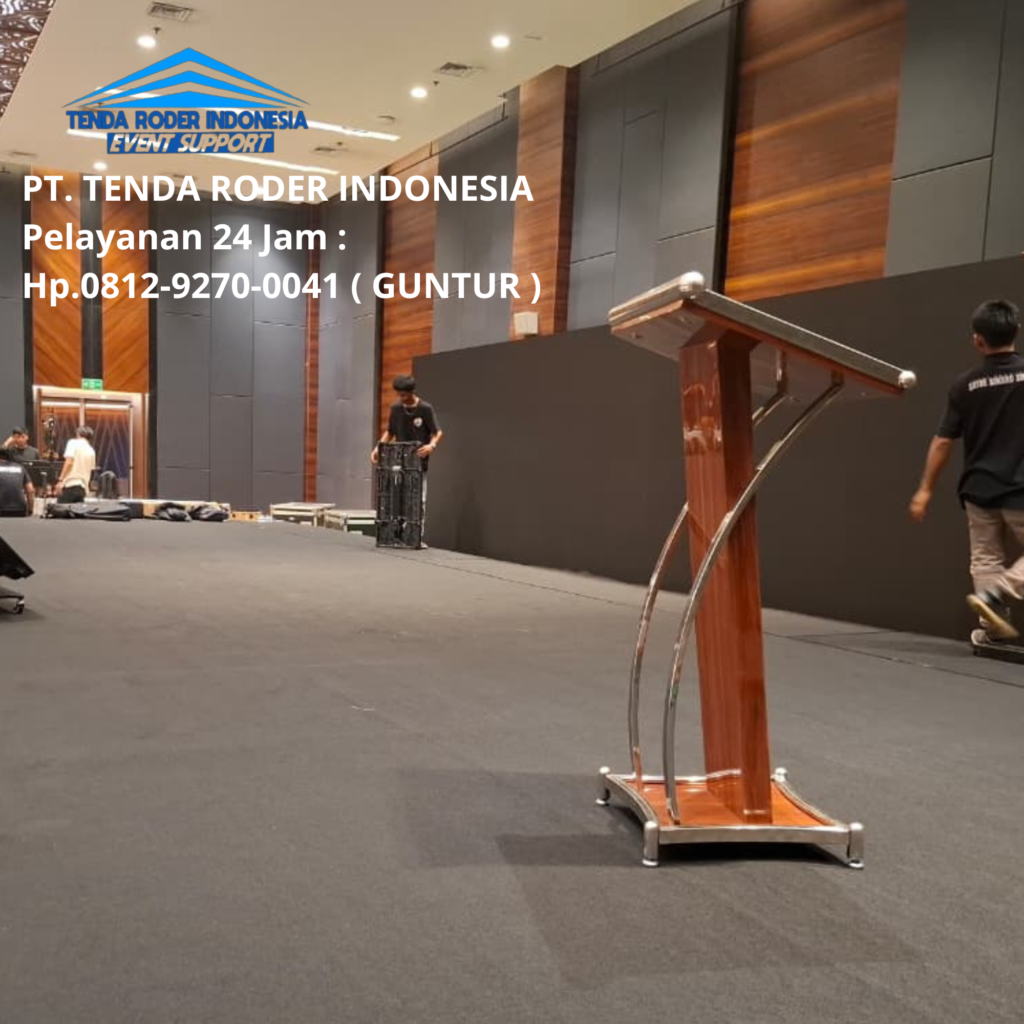 Disewakan Sofa Nuansa Putih, Podium, Tenda Roder Bandung